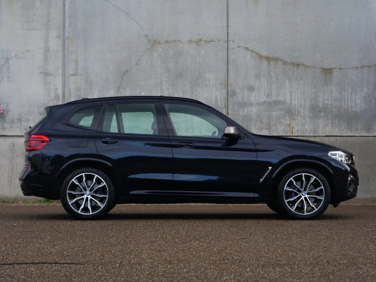 M40i xDrive High Executive | panorama | keyless go&entry | trekhaak | zeer nette staat.