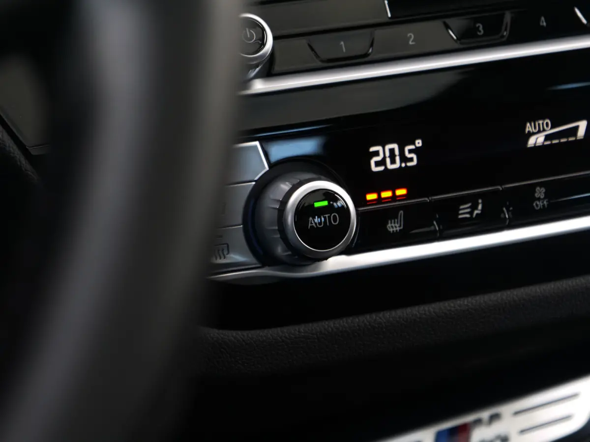 M40i xDrive High Executive | panorama | keyless go&entry | trekhaak | zeer nette staat.