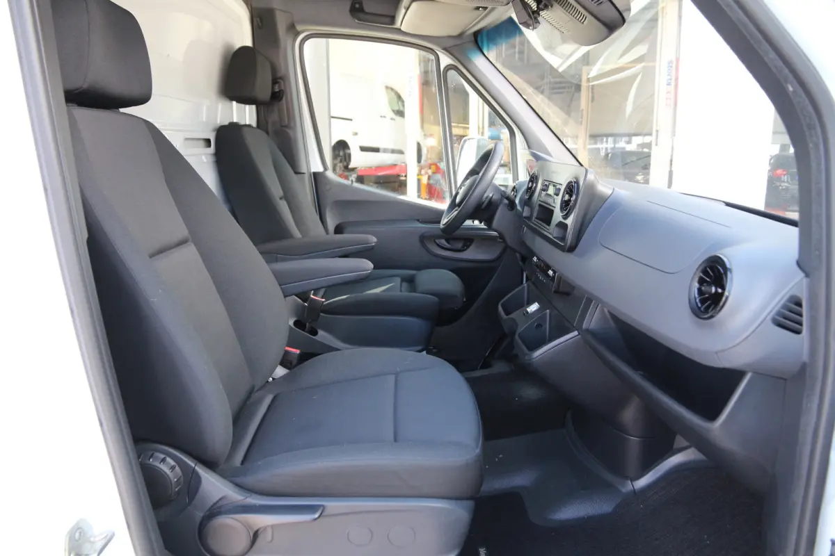 519 3.0 CDI V6 | Aut. | Koel/Vries | Carrier Pulsor | 2.500kg laadvermogen..