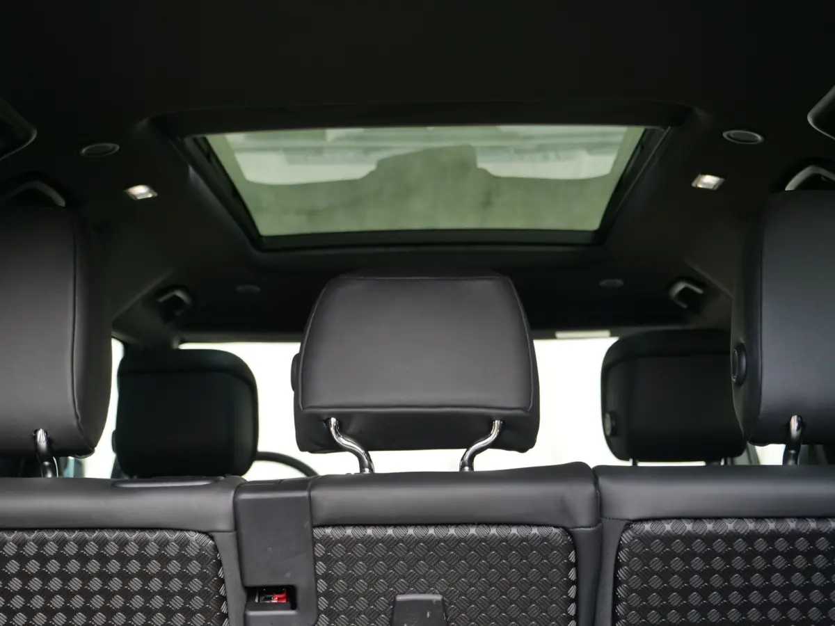 2.0 P300e 110 X-Dynamic HSE | pano | stoel koeling | elektr Trekhaak..