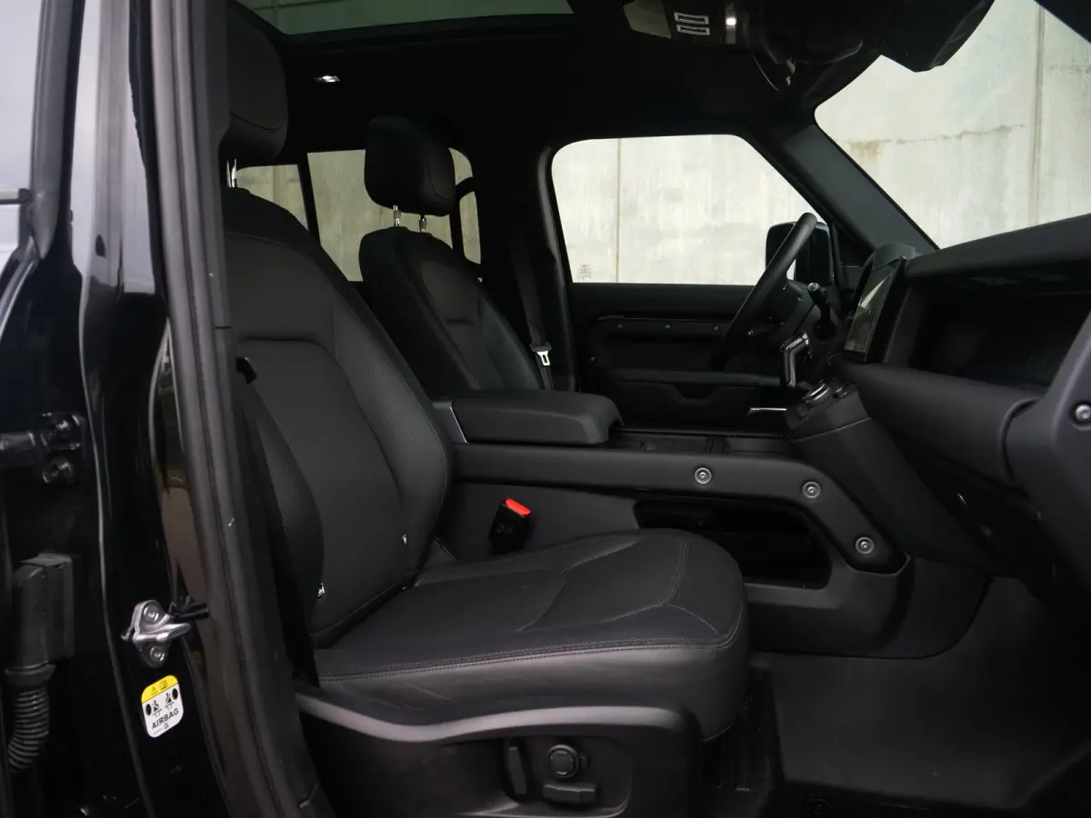 2.0 P300e 110 X-Dynamic HSE | pano | stoel koeling | elektr Trekhaak..