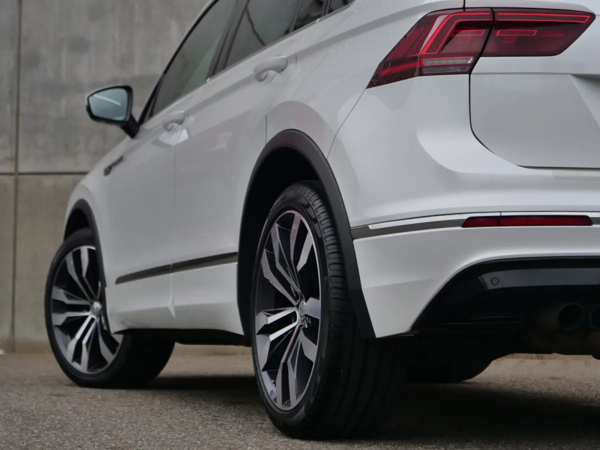 2.0 TSI 4Motion Highline | R-line | panorama | leder | keyless go&entry.