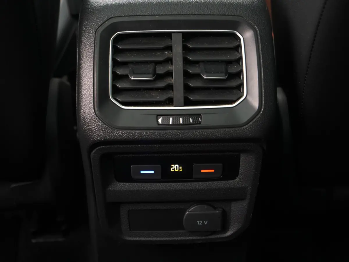 2.0 TSI 4Motion Highline | R-line | panorama | leder | keyless go&entry.