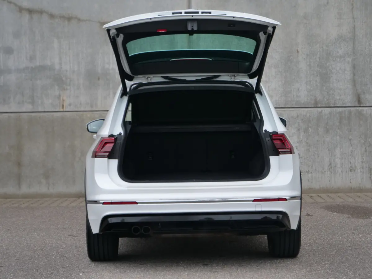 2.0 TSI 4Motion Highline | R-line | panorama | leder | keyless go&entry.
