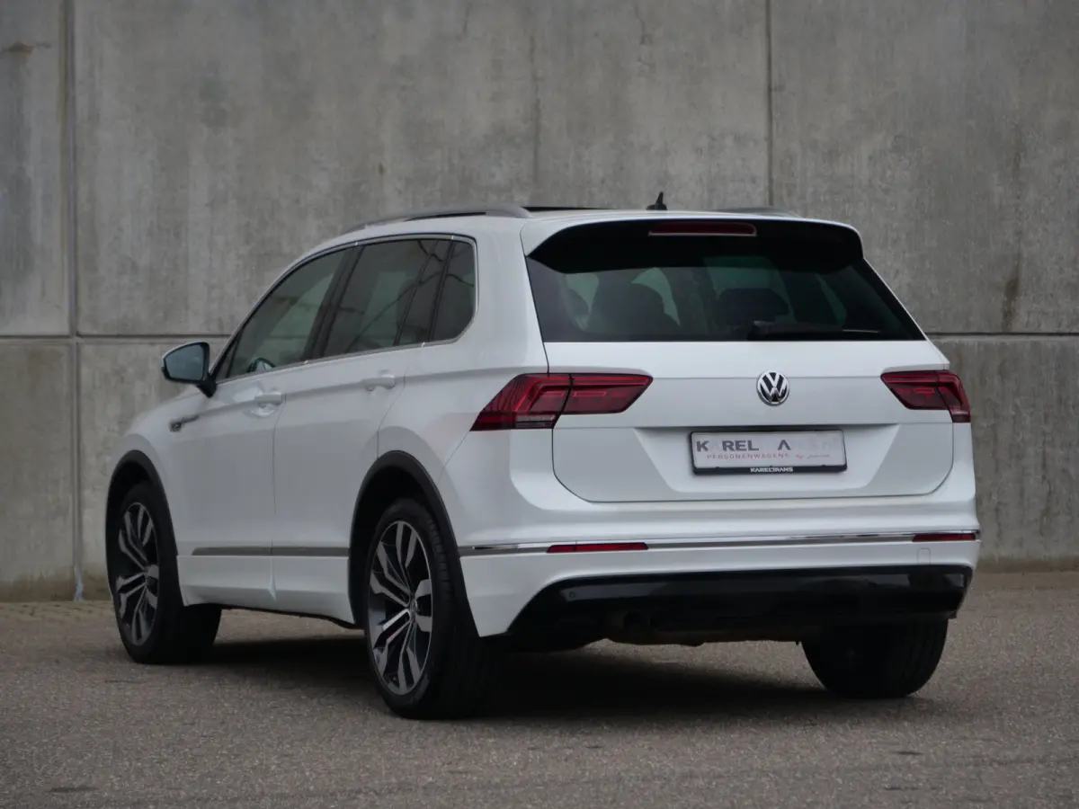 2.0 TSI 4Motion Highline | R-line | panorama | leder | keyless go&entry.