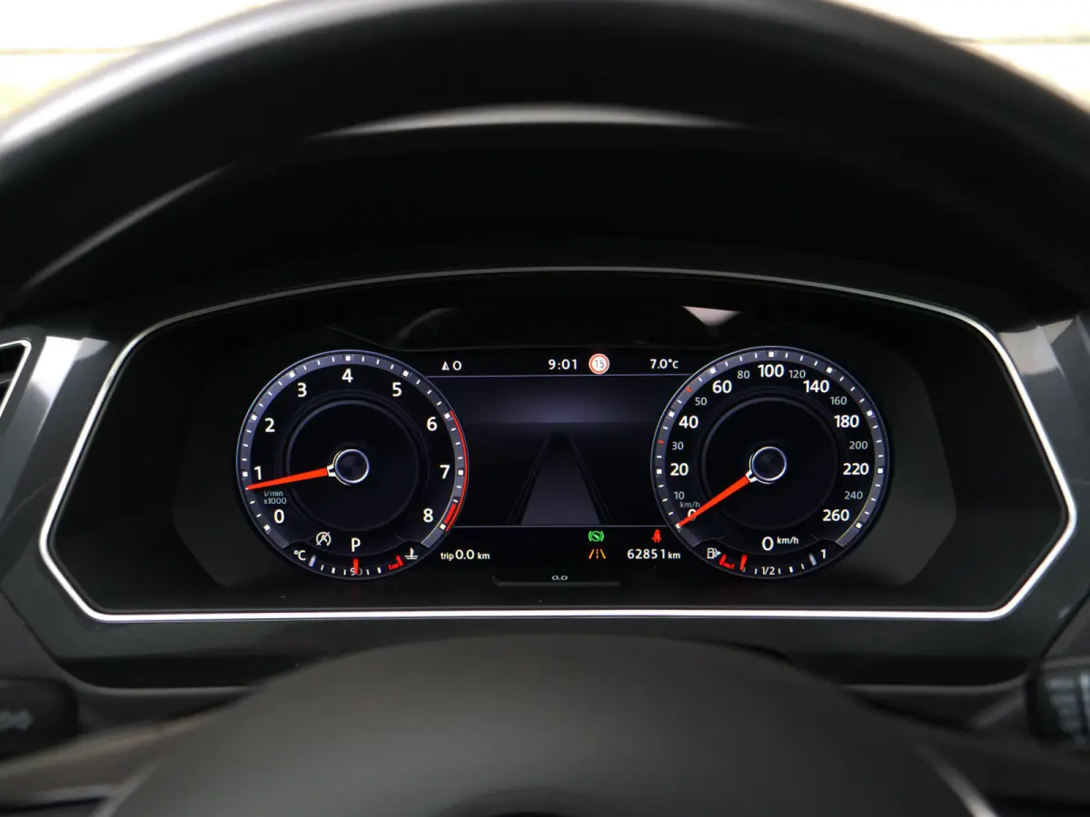 2.0 TSI 4Motion Highline | R-line | panorama | leder | keyless go&entry.