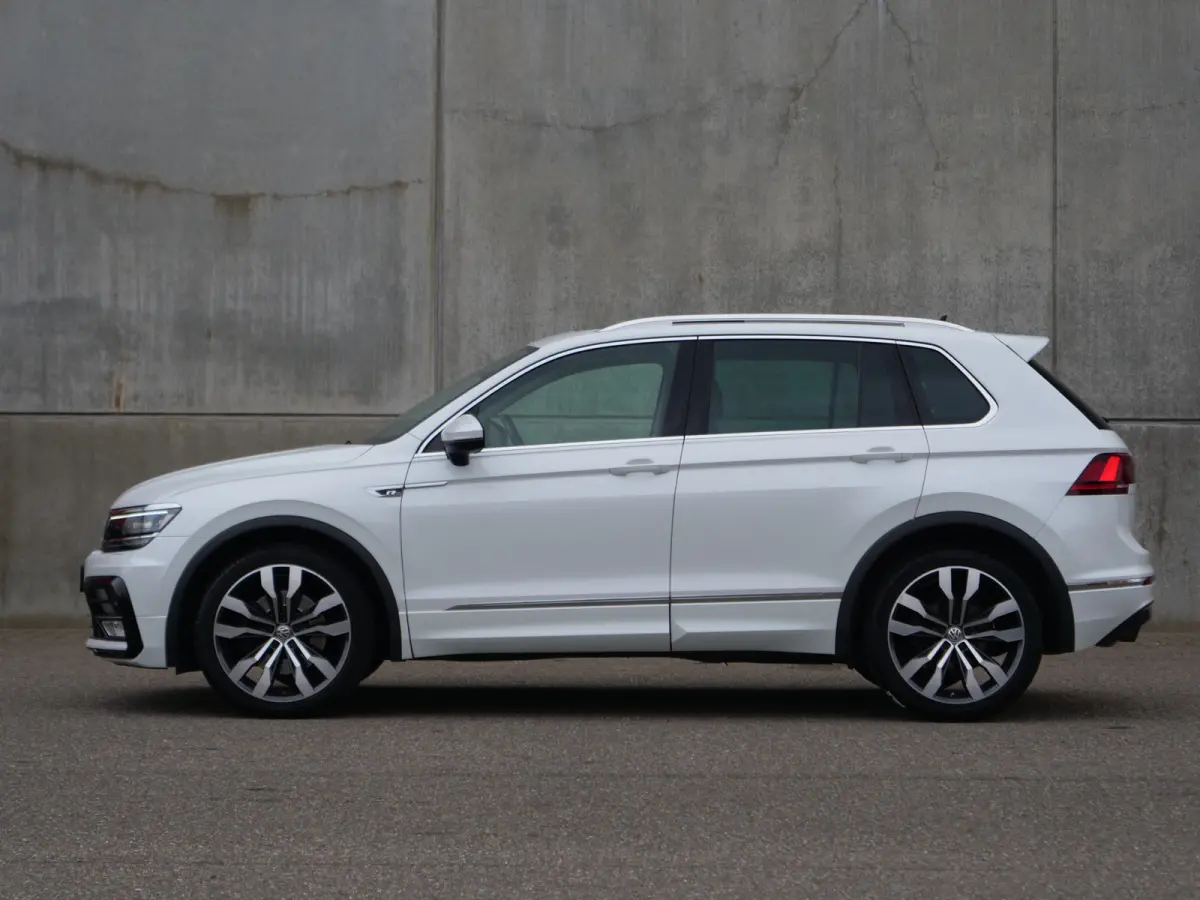 2.0 TSI 4Motion Highline | R-line | panorama | leder | keyless go&entry.