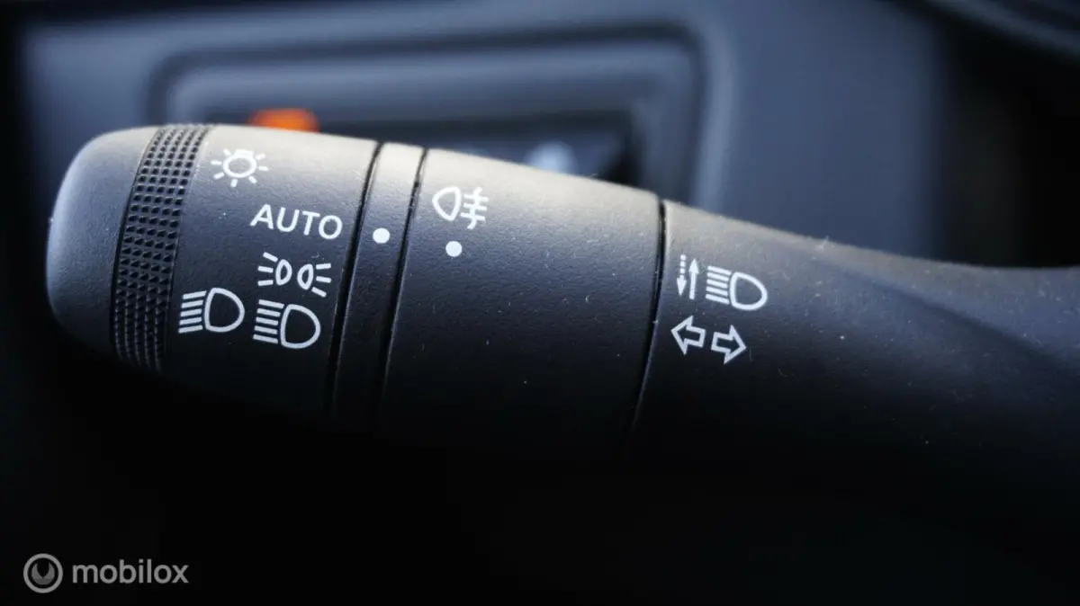 1.6 HEV First Edition