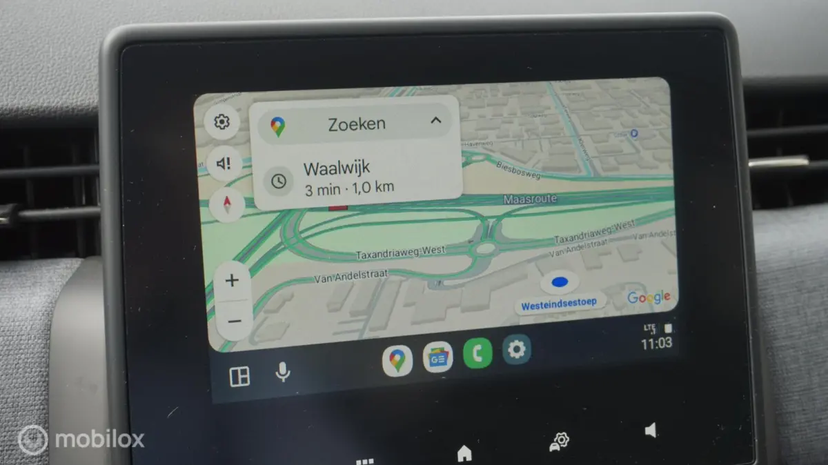 1.0T MT Intense Apple Carplay/Android Auto | Cruise Control | Climate Control