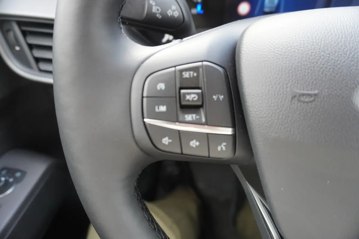 1.0 EcoBoost 125PK Trend Benzine Automaat Nr. V195 | Airco | Cruise | Trekhaak | Apple CP- Android auto