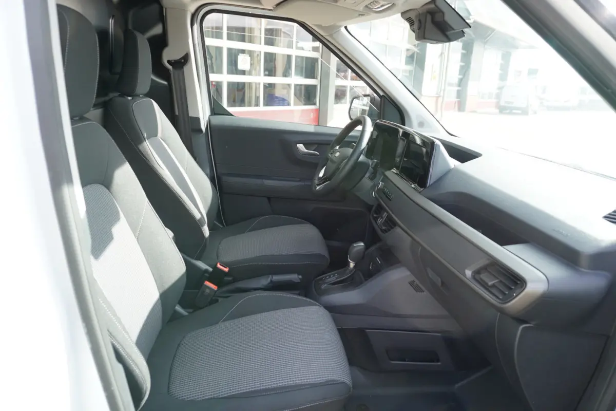 1.0 EcoBoost 125PK Trend Benzine Automaat Nr. V195 | Airco | Cruise | Trekhaak | Apple CP- Android auto