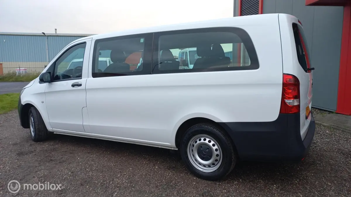 109 BlueTEC Base Extra Lang 9PERSOONS
