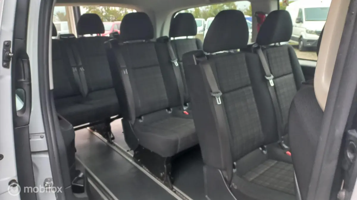 109 BlueTEC Base Extra Lang 9PERSOONS