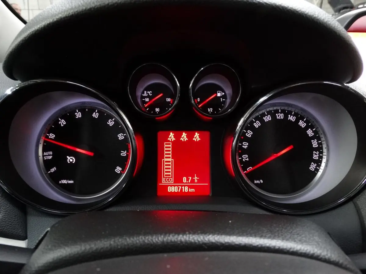 1.4 T Innovation Leder/ Schuifdak/ Xenon/ Camera