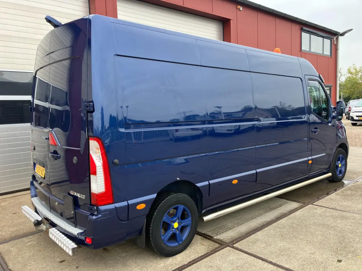 T35 2.3 dCi L3H2 Energy