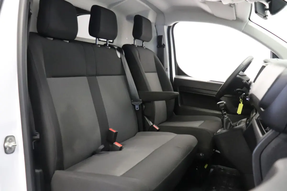 1.5 CDTI L2 EURO 6 - Airco - Cruise - PDC- €15.900,- Excl.