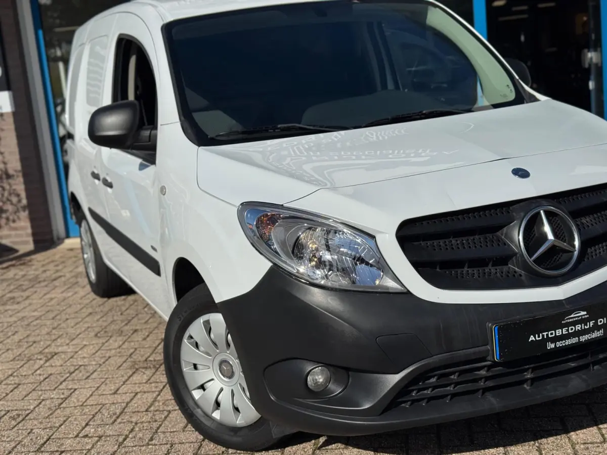 108 CDI BlueEFFICIENCY 2017 AIRCO BTW!