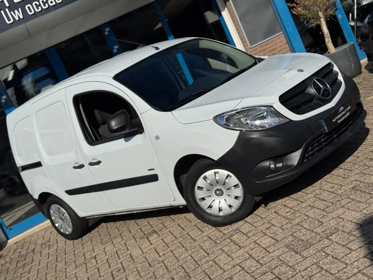 108 CDI BlueEFFICIENCY 2017 AIRCO BTW!