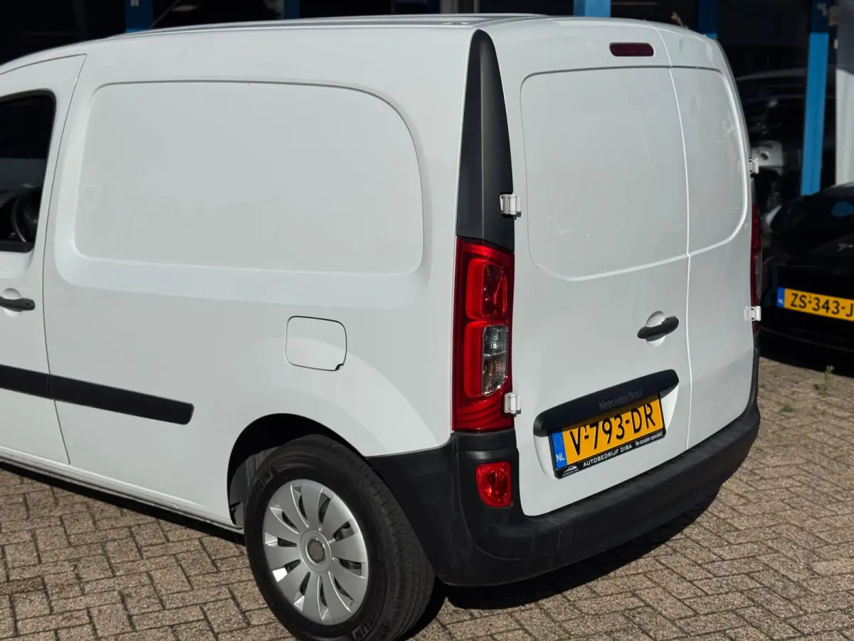 108 CDI BlueEFFICIENCY 2017 AIRCO BTW!