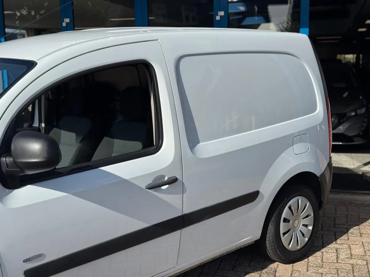 108 CDI BlueEFFICIENCY 2017 AIRCO BTW!