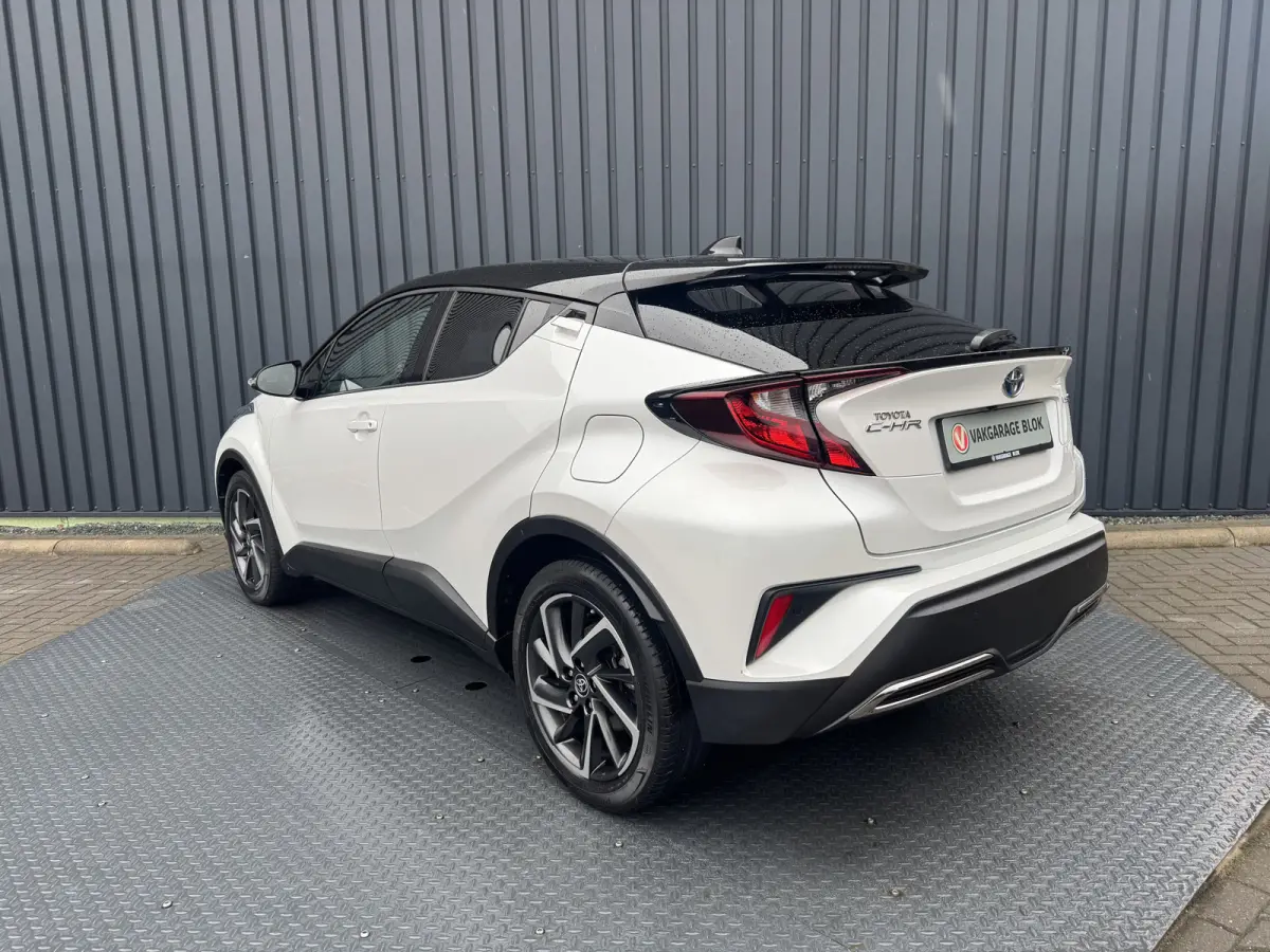 2.0 Hybrid Bi-Tone | Draadloos Apple Carplay/Android auto | PDC V+A | BSM | 10jr GARANTIE | Rijklaar!!!