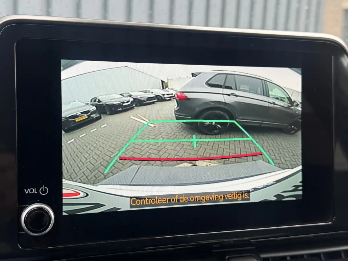 2.0 Hybrid Bi-Tone | Draadloos Apple Carplay/Android auto | PDC V+A | BSM | 10jr GARANTIE | Rijklaar!!!