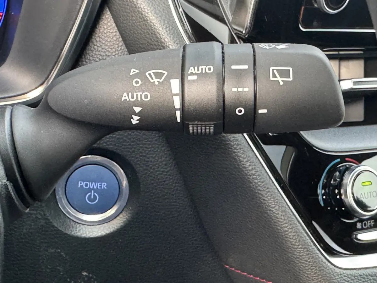 2.0 Hybrid Executive(vergelijkbaar met GR-Sport) | Schuif/-kantel dak | JBL | Head-up | Rijklaar!!
