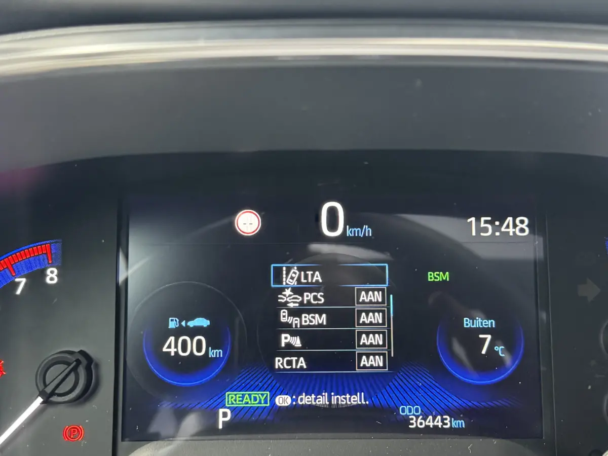 2.0 Hybrid Executive(vergelijkbaar met GR-Sport) | Schuif/-kantel dak | JBL | Head-up | Rijklaar!!