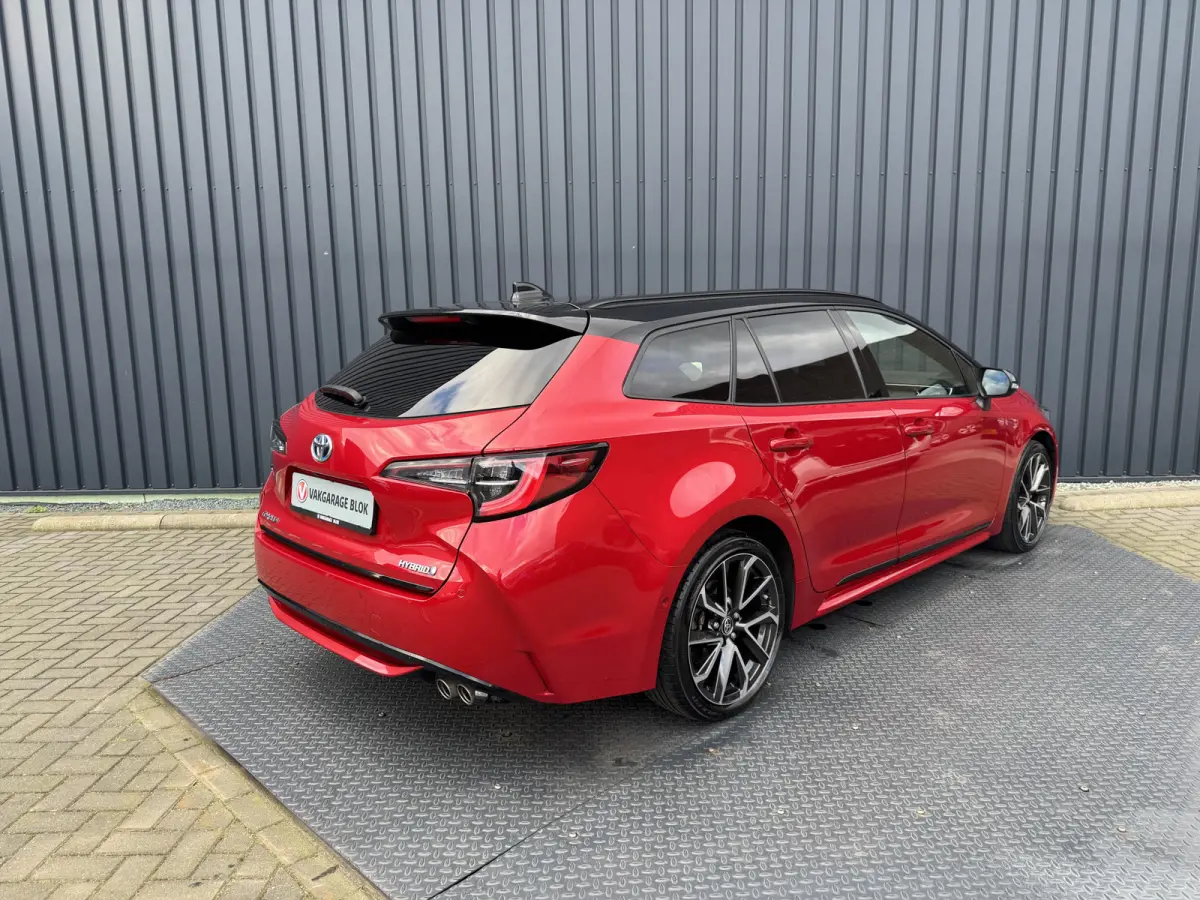 2.0 Hybrid Executive(vergelijkbaar met GR-Sport) | Schuif/-kantel dak | JBL | Head-up | Rijklaar!!