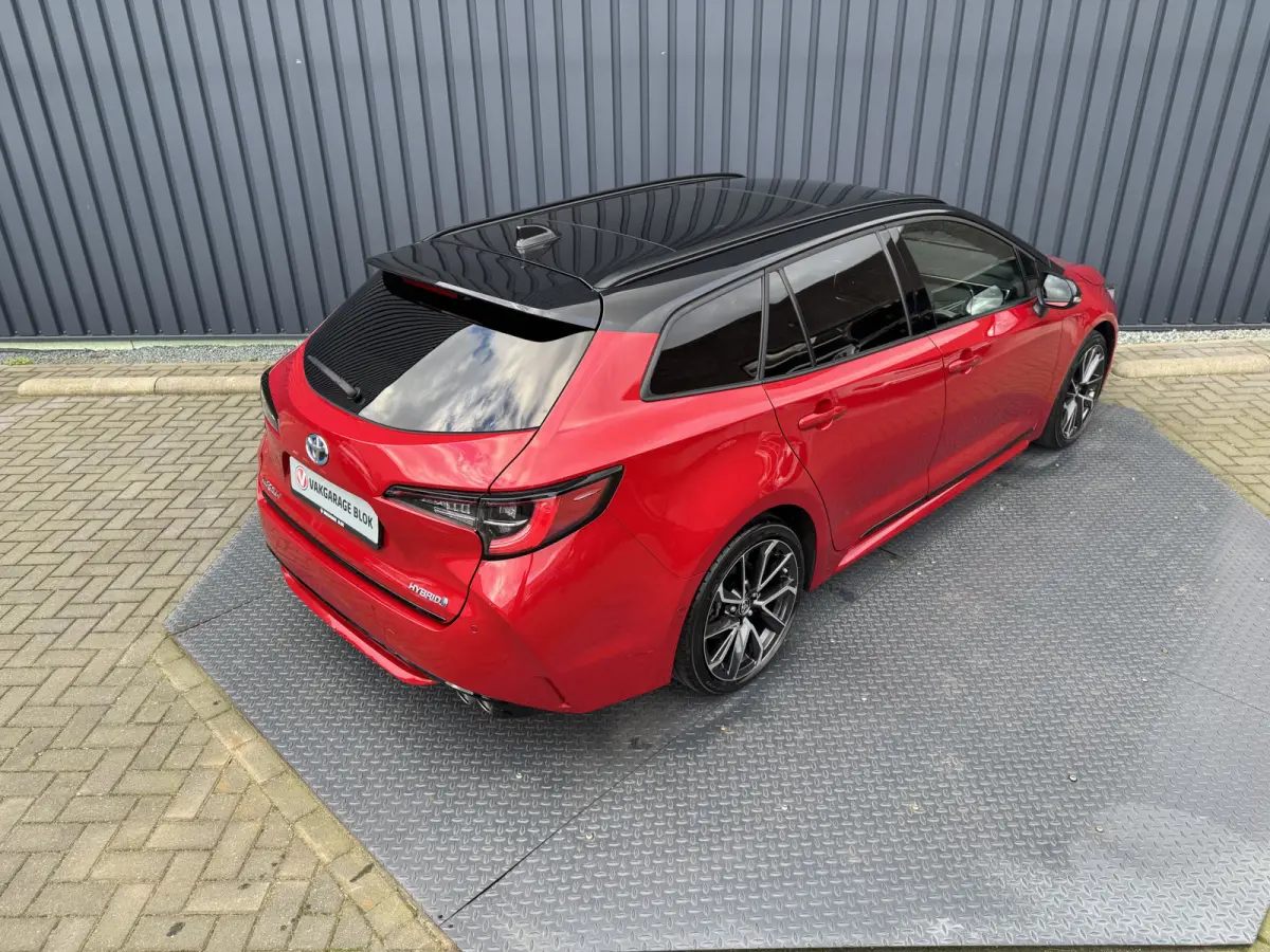 2.0 Hybrid Executive(vergelijkbaar met GR-Sport) | Schuif/-kantel dak | JBL | Head-up | Rijklaar!!