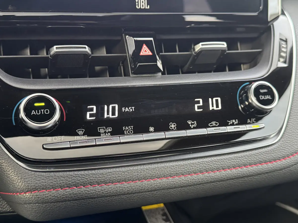 2.0 Hybrid Executive(vergelijkbaar met GR-Sport) | Schuif/-kantel dak | JBL | Head-up | Rijklaar!!