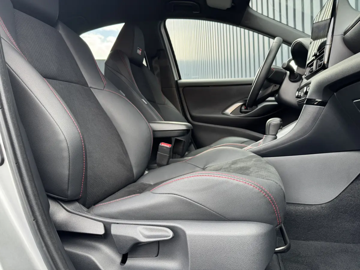 1.5 Hybrid 130 Sport / Bi tone | PDC V+A | BSM | 10jr GARANTIE | Rijklaar!!