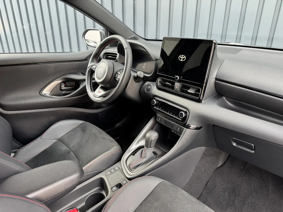 1.5 Hybrid 130 Sport / Bi tone | PDC V+A | BSM | 10jr GARANTIE | Rijklaar!!