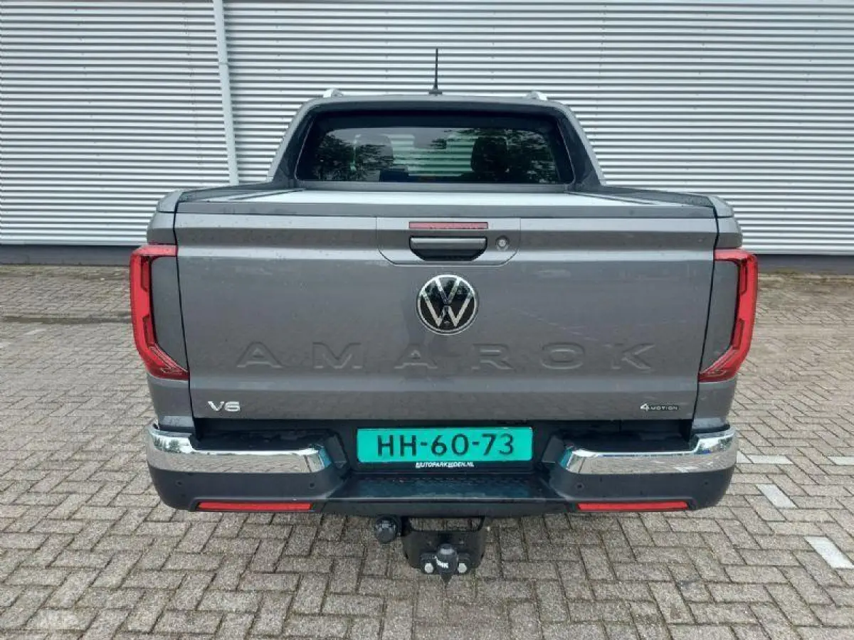 3.0 TDI 4Motion ,Prijs excl.BTW,trekhaak,360 Camera,autom mountaintop,IQ light,leder,Full option
