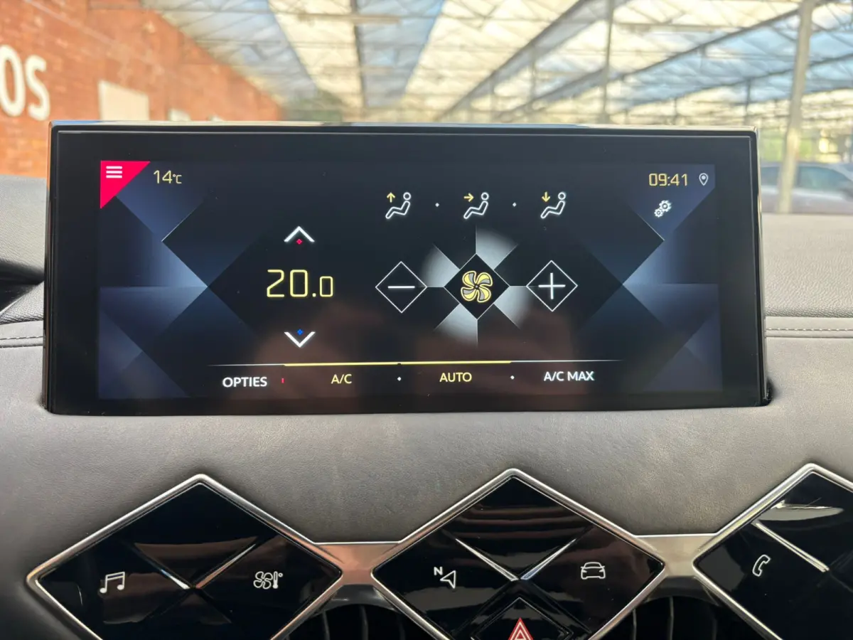 PureTech 155 EAT8 Rivoli Automaat | Carplay | Leder | Keyless |