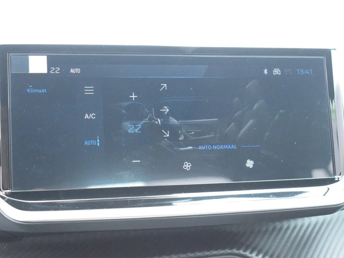 1.2 PureTech 100 Style ACHTERUITRIJCAMERA MET SENSOREN | NAVI & CARPLAY | AIRCO | UIT VOORRAAD LEVERBAAR