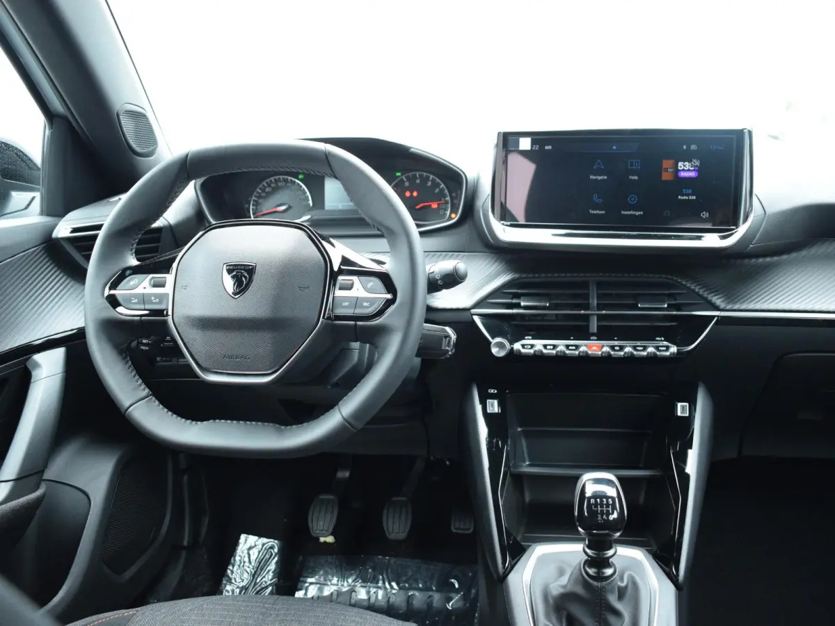 1.2 PureTech 100 Style ACHTERUITRIJCAMERA MET SENSOREN | NAVI & CARPLAY | AIRCO | UIT VOORRAAD LEVERBAAR