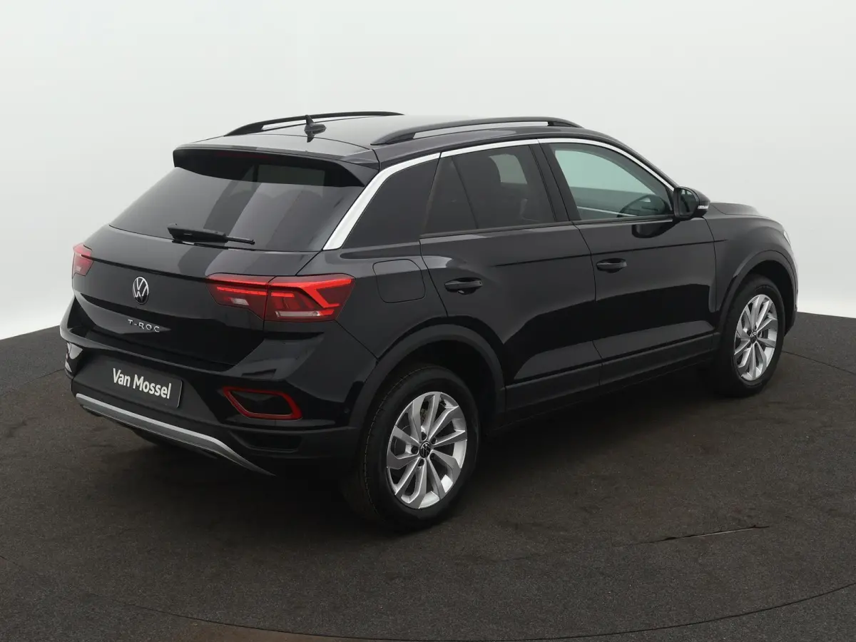 1.5 TSI Life Edition 150PK | Automaat | Multimedia Pakket | Achteruitrijcamera | Privacy Glass | 17'' Lichtmetaal |