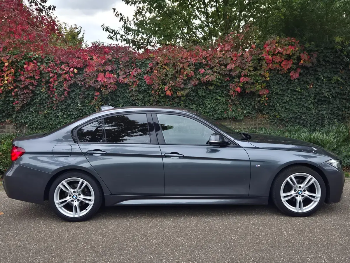 M Sport Shadow Executive Edition Apple CarPlay Alcantara LED NAP NL Rijklaar - Garantie inbegrepen!