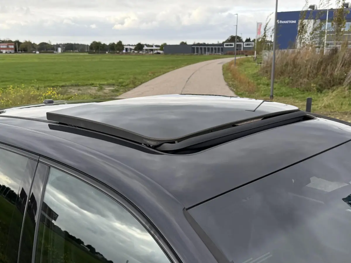 4.8 Turbo | Pano | 501 PK | Alcantara hemel