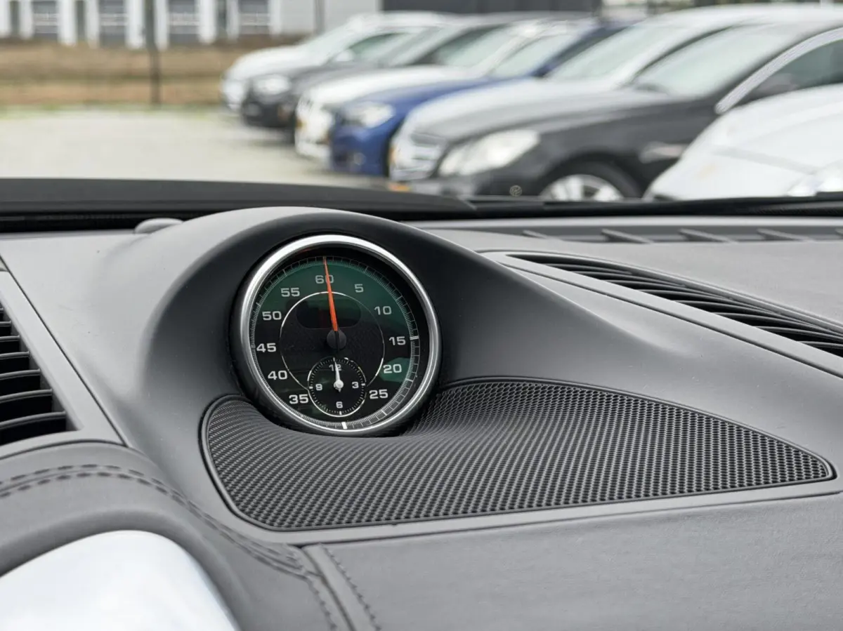 4.8 Turbo | Pano | 501 PK | Alcantara hemel