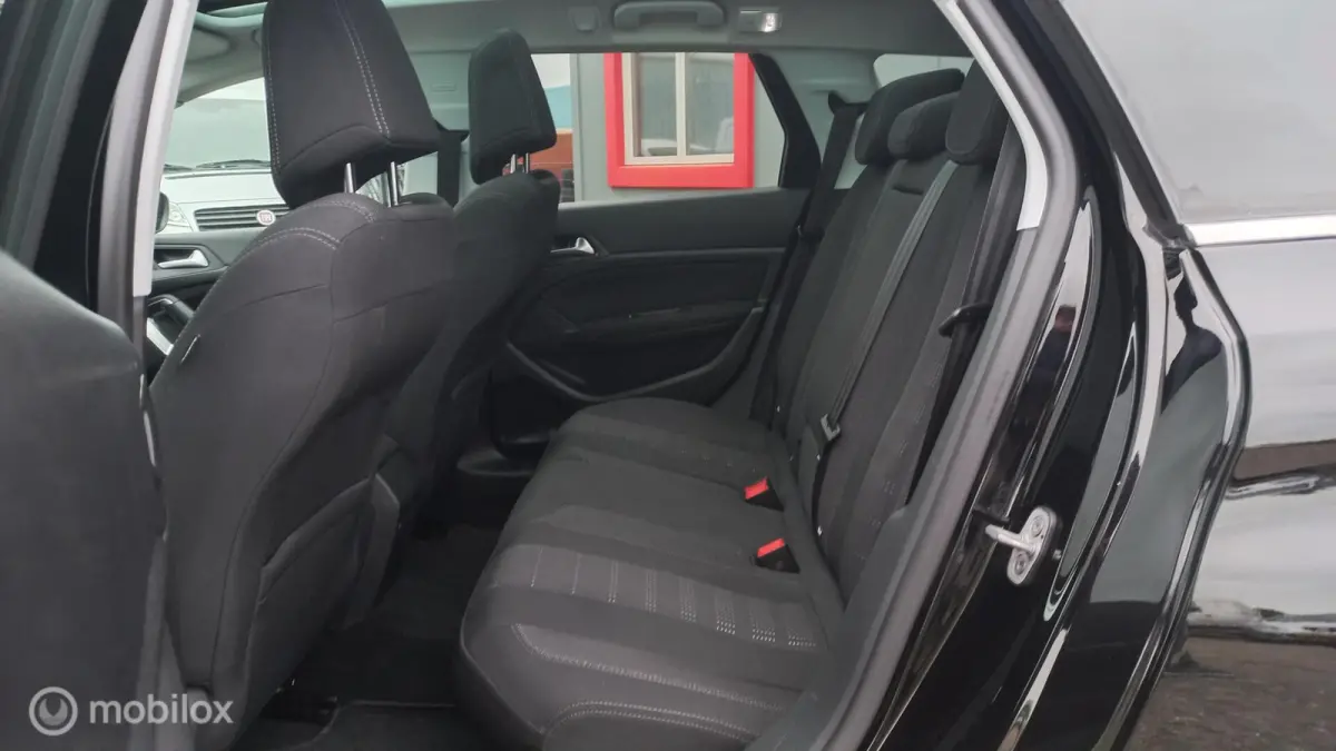 1.6 BlueHDI Blue Lease Premium