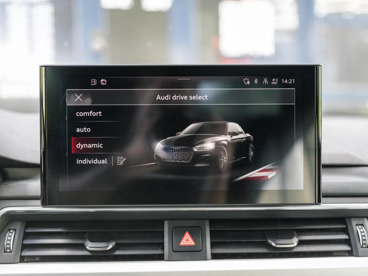 40 TFSI S edition | VIRTUAL | LEER | CAMERA |