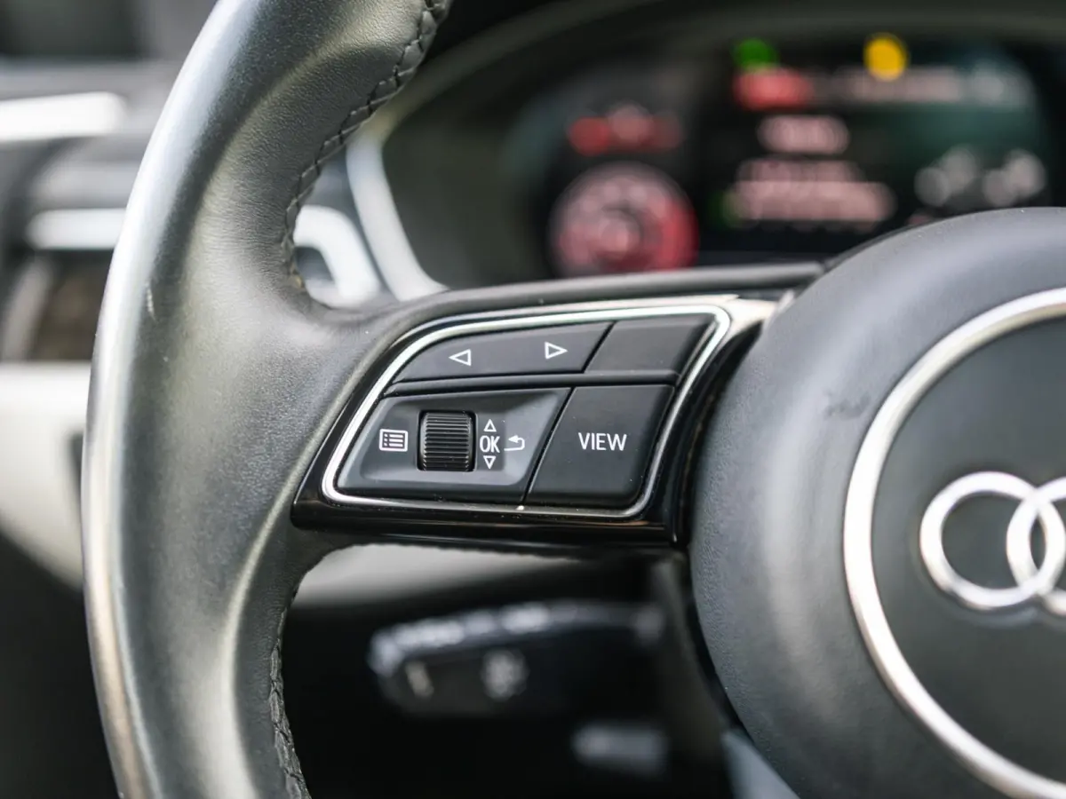 40 TFSI S edition | VIRTUAL | LEER | CAMERA |