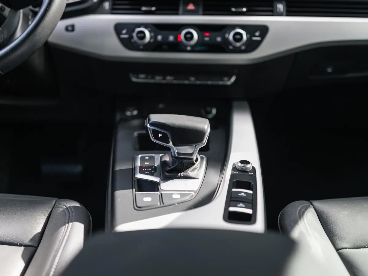 40 TFSI S edition | VIRTUAL | LEER | CAMERA |