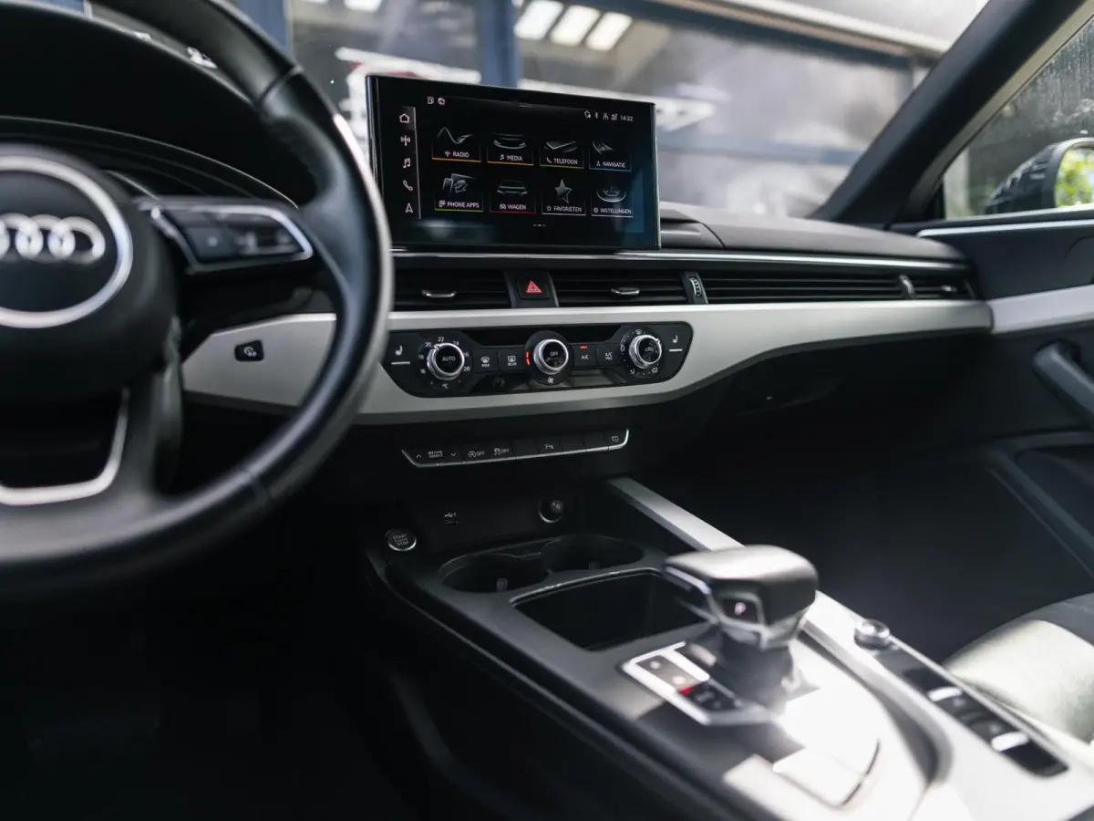 40 TFSI S edition | VIRTUAL | LEER | CAMERA |