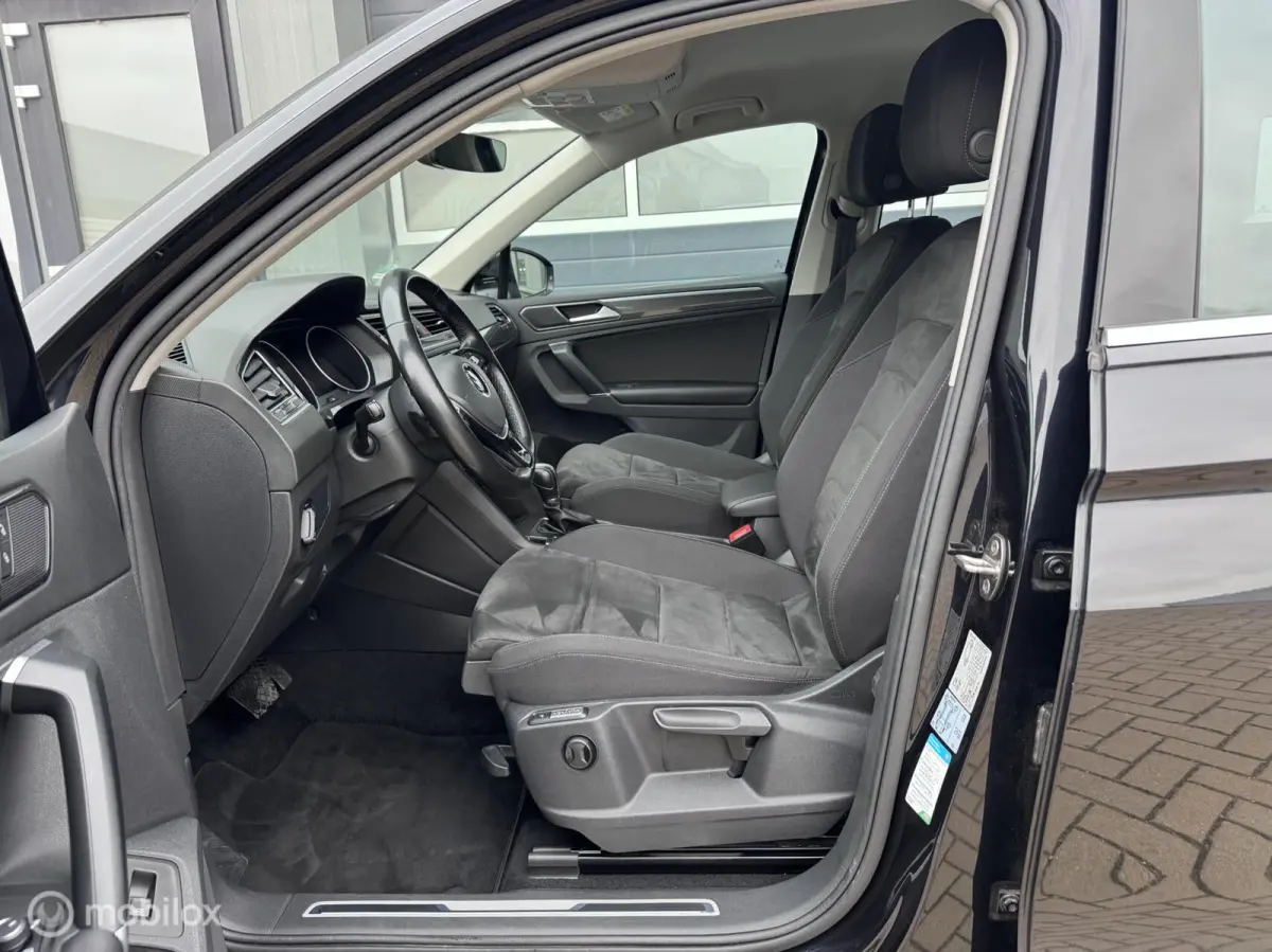 2.0 TSI 4Motion R-LINE/ DEALER ONDERHOUDEN