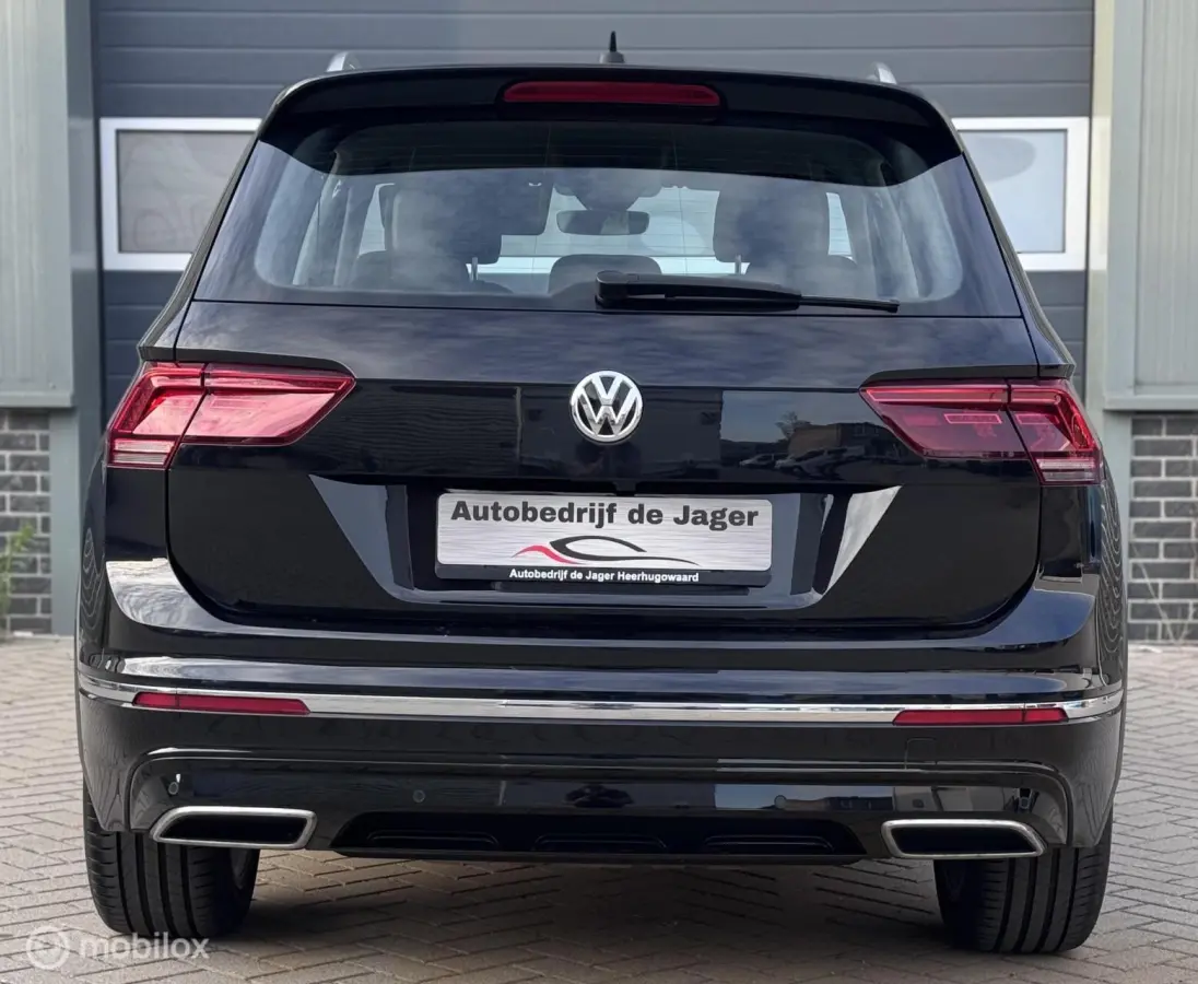 2.0 TSI 4Motion R-LINE/ DEALER ONDERHOUDEN