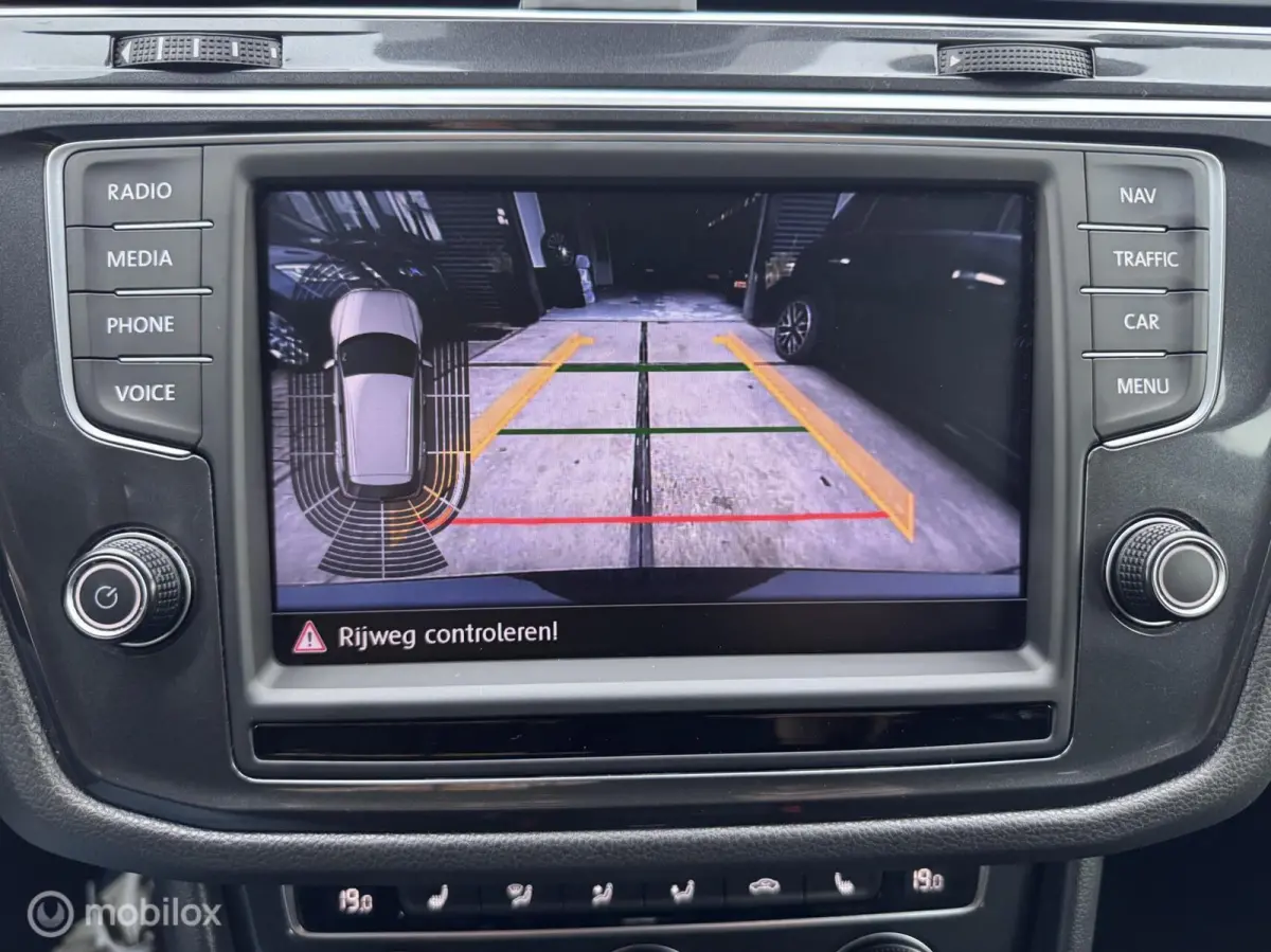 2.0 TSI 4Motion R-LINE/ DEALER ONDERHOUDEN
