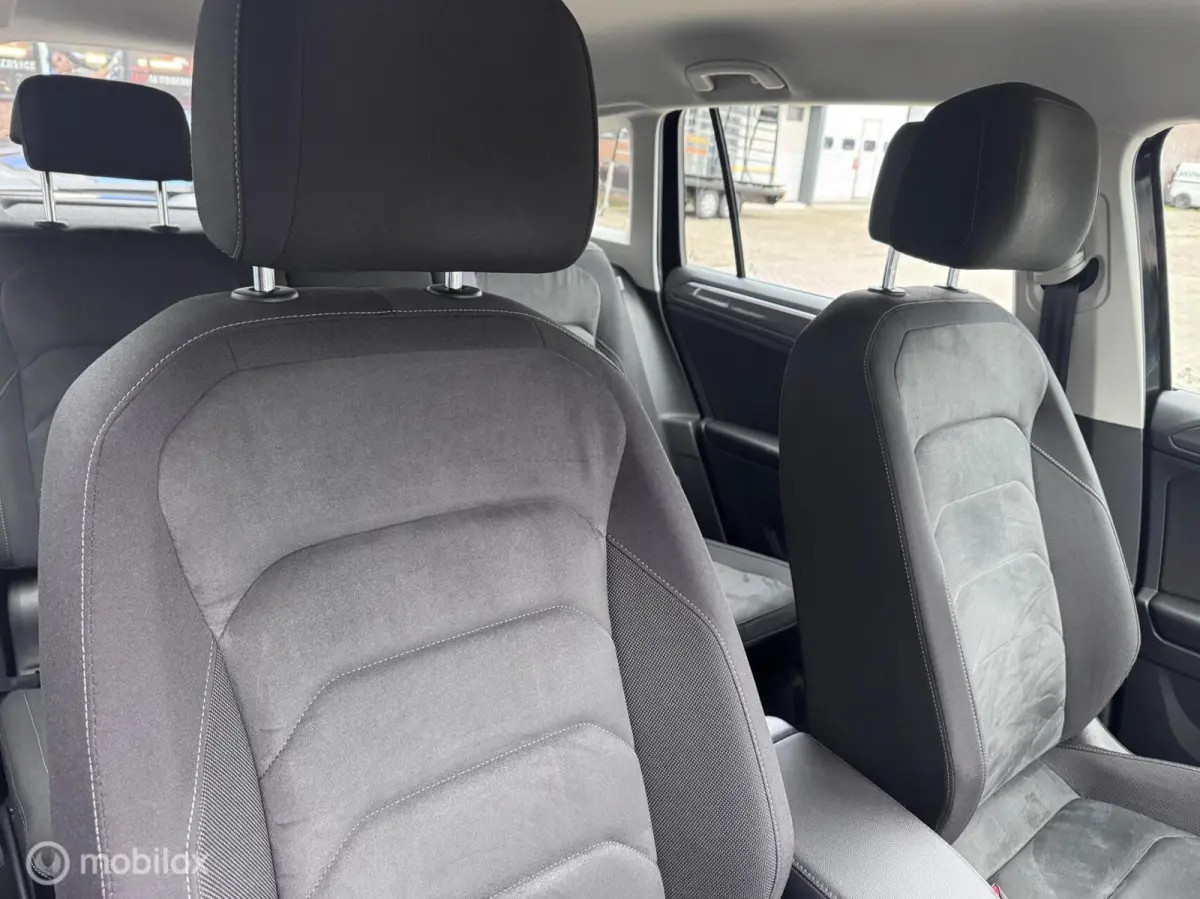 2.0 TSI 4Motion R-LINE/ DEALER ONDERHOUDEN
